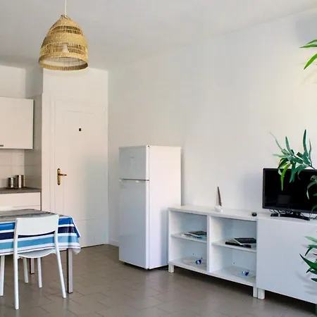 Riviera House Apartment